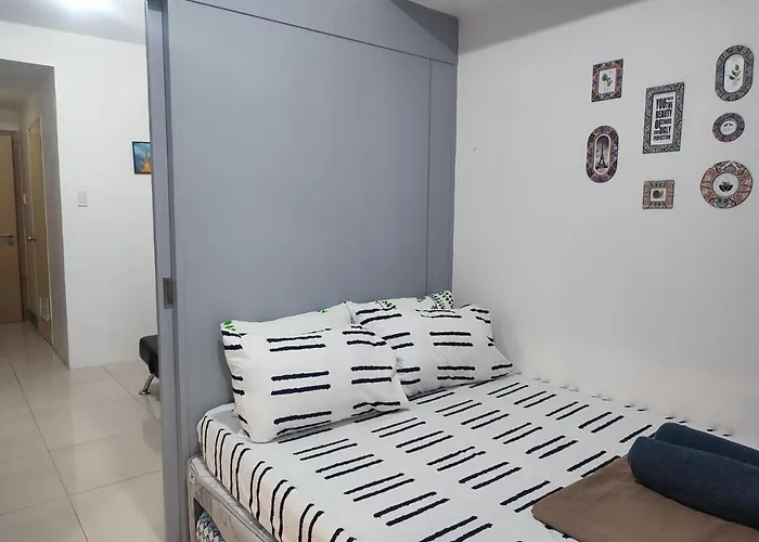 Sea Residences Moa Complex - Ruffa's Condotel Apartment Manila