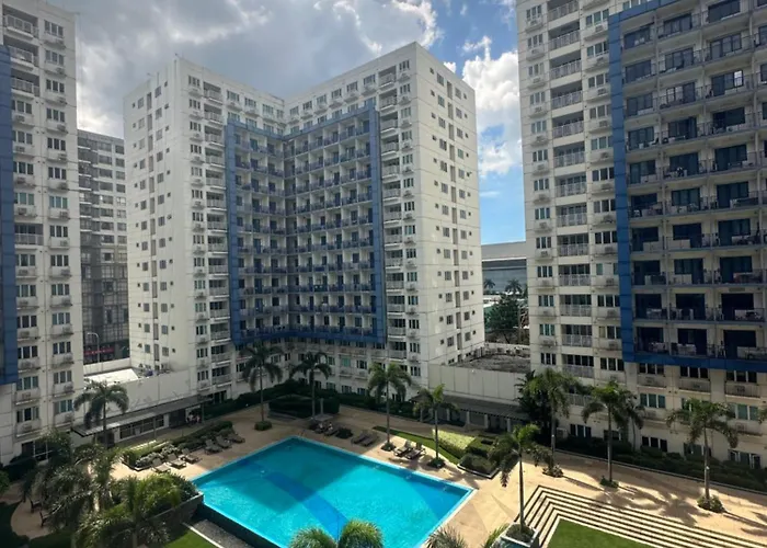 Sea Residences Moa Complex - Ruffa's Condotel Apartment *