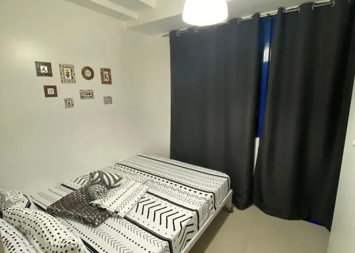 Sea Residences Moa Complex - Ruffa's Condotel