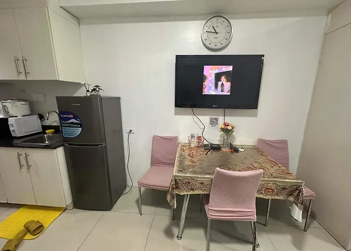 Sea Residences Moa Complex - Ruffa's Condotel