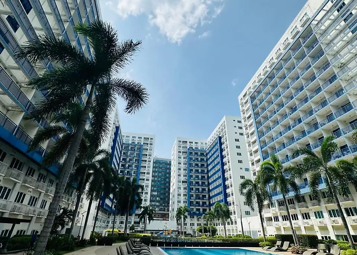 Sea Residences Moa Complex - Ruffa's Condotel Apartment *